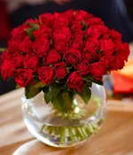 50 Red Roses_2.jpg